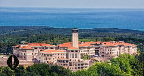 [تصویر:  1615814100_Koc-University%20(1).jpg]