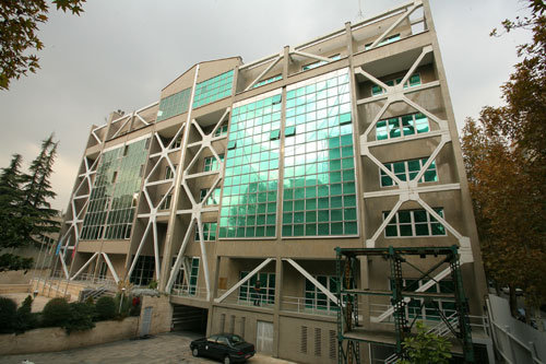 ثبت نام دکتری بدون آزمون پژوهشگاه زلزله شناسی نیمسال اول سال تحصیلی 97 - 98